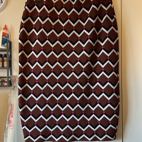Trina Turk 100% Merino Wool Knit Geometric Print Pencil Skirt S - Picture 3 of 6